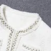 Vestes Femmes Tweed blanc Veste Femme Perles faites à la main Printemps Automne Hiver Manteau de laine Laine Veste classique Dames 231007