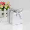 Cadeau cadeau 50pcs rose or argent noir multicolore couleur unie 7.6cm boîte d'emballage de bonbons en papier carré avec ruban pour la fête de mariage