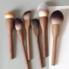 Make-up kwasten 2023 1 stuks Ity Vintage houten handvat Hoge kwaliteit cosmetische borstel Foundation Contour Tool