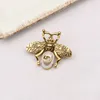Złota marka projektant broszka owad Pearl list pszczoły moda broszki broszki weselne prezent biżuterii