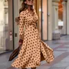 Lässige Kleider, gepunkteter bedruckter mittelärmeliger Bund mit großem Saum für ein stilvolles Kleid, elegante Damen-Langarm-Streetwear