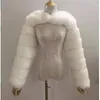 Fourrure de femme 2023 hiver chaud vêtements pour femmes rose blanc noir faux manteau et veste à manches longues moelleux haut court dames vêtements d'extérieur élégants