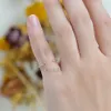 Solitaire Ring Kuololit Au750 18K 14K Gül Altın Düğün Diamond V Band Nişanlığı Noel 231007