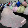 Mexicaanse roze glanzende stoffen kant uit de schouder 15-jarige Quinceanera jurk Sweet 16 jurk partij jurk Lace Up vstidos de gala