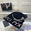 Beanie Designer Beanie Luksusowa czapka czapka Temperament Wszechstronna czapka czapka ciepła list