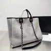 2023 New Beach Bag Shopping Bag High Capacity Handbag Canvas Bag Pearl Bag