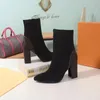 2023s Botas de inverno Bomba de desenhista de luxo para mulheres malha tornozelo bota preta sapatos de couro de bezerro v-botas macio tecido elástico marrom estrela clássica e sola de borracha pontiaguda