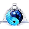 Collane con ciondolo Collana Tai Chi Yin Yang Collana unisex in vetro cabochon per donna e uomo, gioielli classici per la festa della luna