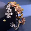 Luksusowy projekt bransoletki dla kobiet kocha bransoletki Silver Rose Gold Titanium Steel Biżuteria Męska Boguczka Never Wedding Prezent NI 351001