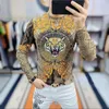 Herr t -skjortor tiger tryckt guld lyxiga herrar jumper smal fit grön fancy pullover designer ovanliga kläder produkter vinter snygga kläder