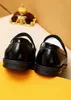 2023 Herrklänningskor manlig bekväma loafers varumärke affärsformella eleganta festlägenheter mjuka män mode oxfords storlek 38-45