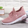 Top Fashion Dames Dames Designer mesh outdoor Loopschoenen Triple Zwart Wit Platform Sneakers Womens Lace-Up Sport Trainers Gratis Shippi