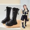 Длинные детские сапоги для девочек, осень-зима 2023, черные сапоги во французском стиле в стиле ретро, с застежкой-молнией по бокам, с круглым носком, детская модная обувь для подиума