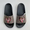 2024 Designer Uomo Donna Sandali Interlocking G Designer Slides con scatola Dust Bag Scarpe tigre stampa serpente Scivolo Estate ampia pantofola piatta Suggerisci una taglia in più