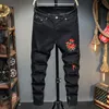 new style black embroidered rose flower stretch jeans mens ripped hole jeans trendy pants 2021 fashion slim casual denim trousers272i