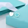 S Sterling Sier Sweet Heart Designer Stud Earring for Women 브랜드 문자 귀여운 OL 약혼 비대칭 귀 반지 귀걸이 생일 디자이너