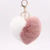 Portachiavi a forma di cuore doppio colore alla moda per donna Pom Pom Portachiavi in pelliccia sintetica Pompon Portachiavi per auto Accessori per ciondolo1187K