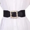 Cinture Cintura da donna Pelle PU Perle di metallo Fibbia Cintura Moda Elastico in vita Ins Stile Abito a tunica Accessorio decorativo