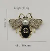 20Style Designer Märke Double Letter Brosches Geometric Bronze Sweater Suit Collar Pin Brooche Fashion Unisex Crystal Rhinestone Pearl Brosch Wedding Jewelry