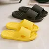 Sandaler Sandaler ABCD3 inomhus Kvinnor Summer Slide Soft Non-Slip Badrumplattform Hem Slipare 381