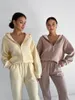 Vrouwen Tweedelige Broek Casual Sweatsuit Sets Winterkleding Vrouwen Set Trainingspak Lounge Koreaanse Outfit Harajuku Mode Sport Pak