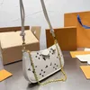 Designer-Umhängetasche, luxuriöse Damen-Handtaschen, Umhängetasche, Ketten-Geldbörse, einfache Tasche am Riemen, Geldbörse, Buchstaben, geprägte Blumenstreifen, Unterarmtasche der Luxusmarke LOU