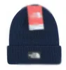 Berretto lavorato a maglia Berretti invernali Brand Stick Cappello unisex da donna per donna con cofano solido