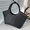 Borsa tote di grande capacità Borsa a tracolla da donna con cestino per verdure alla moda Borse per la spesa da viaggio in pelle di alta qualità Borsa a mano Tasca interna con cerniera classica per lettera