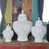 Bouteilles de stockage H38cm de haut, pots de gingembre de temple en porcelaine émaillée de couleur blanche chinoise