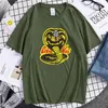 Cobra kai t shirt men tshirt karate koszule marka program telewizyjna letnie topy tshirts krótkie rękawowe koszulki T-shirt t-shirt top x0621261r