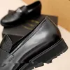 Cowhide Mens Leather Dress Shoes Designer Luxury Black Sneakers Breathable Non-slip Wear-resistant Rubber