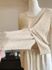 Pulls pour femmes Mode Faux Deux pièces Pull en laine tricoté pour femmes Cardigan coréen Chic Design irrégulier épissé élégant Lady Top