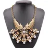 Pendant Necklaces Fashion Design Model Chain Sexy Crystal Bib Chunky Statement Girls Pendants Winter Party Gift Jewelry