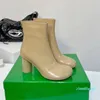 Designer - Stivaletti in pelle verniciata con tacco grosso Stivaletti con cerniera tonda antiscivolo suola con denti Scarpe da festa di lusso firmate da donna Taglia 35-41