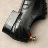 Kleidschuhe, Hochzeitsfeier, formelle Schuhe für Herren, klassischer Oxford-Serpentinendruck, echtes Leder, handgefertigt, hochwertiges Büro, Schwarz, Braun