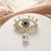 Pomlee – broche en cristal en forme d'oeil, accessoires néo-gothiques pour femmes, mode coréenne, chemisier en alliage, Broches médicales pour femmes Para Ropa257Q