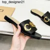 Neue 23SS Designer-Hausschuhe für Damen, flache Sandalen, Modemarke, All-Match-Strand-Flip-Flops, Leder, braun, schwarz, weiß, Damen-Hausschuhe