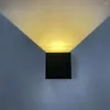 Vägglampa upp och ner LED -vattentät aluminium inre ljus för sovrum vardagsrumskorridor inomhus utomhusbelysning
