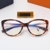 2024 Designerskie okulary przeciwsłoneczne zwykłe okulary optyczne bez zbliżonej mocy moda Pełna rama projekt literowy dla mężczyzny Kobiet 6LV Dobra jakość