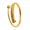 Bangle hi manschett 24k guld armband mode påfågel präglad för kvinnor afrikanska brud bröllop smycken gåvor274e
