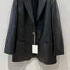 Giacche da donna Giacca di pelle di pecora per le donne Vera pelle singolo bottone manica lunga Cappotto vintage Lady Temperamento Top di alta qualità 2023