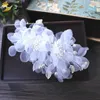 Hårklipp Super Fairy Flower Hairpins och rosa/vita blommiga huvudstycken för brud bröllopsstyling smycken koreanskt mode 2023