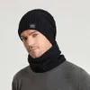 9982 Inverno de pelúcia quente de malha para homens e mulheres universal chapéu de proteção de orelha fria e conjunto de colarinho