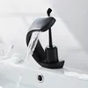 Robinets de cuisine lavabo et robinet froid, cascade créative en cuivre