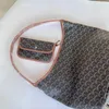 Designer väskor kvinnors handväska ophidia underarmsäck halvmåne handväskor lyxdesigner
