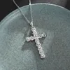 Anhänger Halsketten Exquisite glänzende Zirkon Kreuz Anhänger Halskette für Männer und Frauen Hochzeit Bankett Party Romantische Amulett Schmuck Geschenk x1009