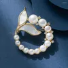 Brooches Luxury Fashion Pearl Mermaid Fishtail Brooch For Women Corsage Delicate Crystal Rhinestone Pin Girl Cute Jewelry Wholesale