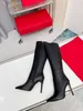 Damen-Designer-Stiefel mit hohem Absatz und Nieten hinten und schwarzen Kalbsleder-Stiefeletten/Kniestiefeln und sexy spitzen Wintermode-Hochzeitsmode-Superschuhen mit Box 35–42