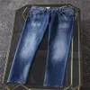 到着デザイナーバッグLuxurys Mens Jeans Autumn Style Slim-Leg Jean Fashion Men PantsビジネスレジャーズボンUS EUサイズW29-W40283R