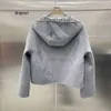 Diseñador Double F Chaquetas para mujer nueva chaqueta con capucha corta de lana de doble cara con abrigo de gaita F de moda lote A72